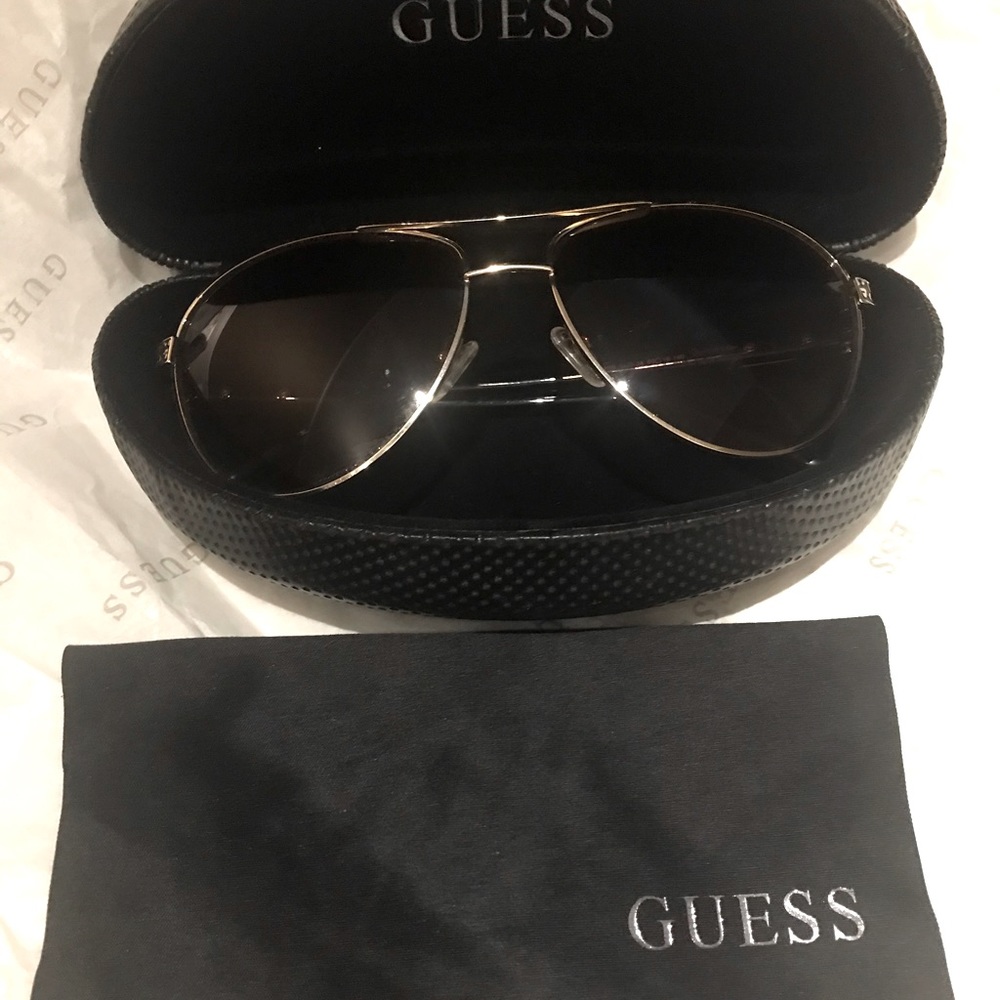Guess Aviator Sunglasses